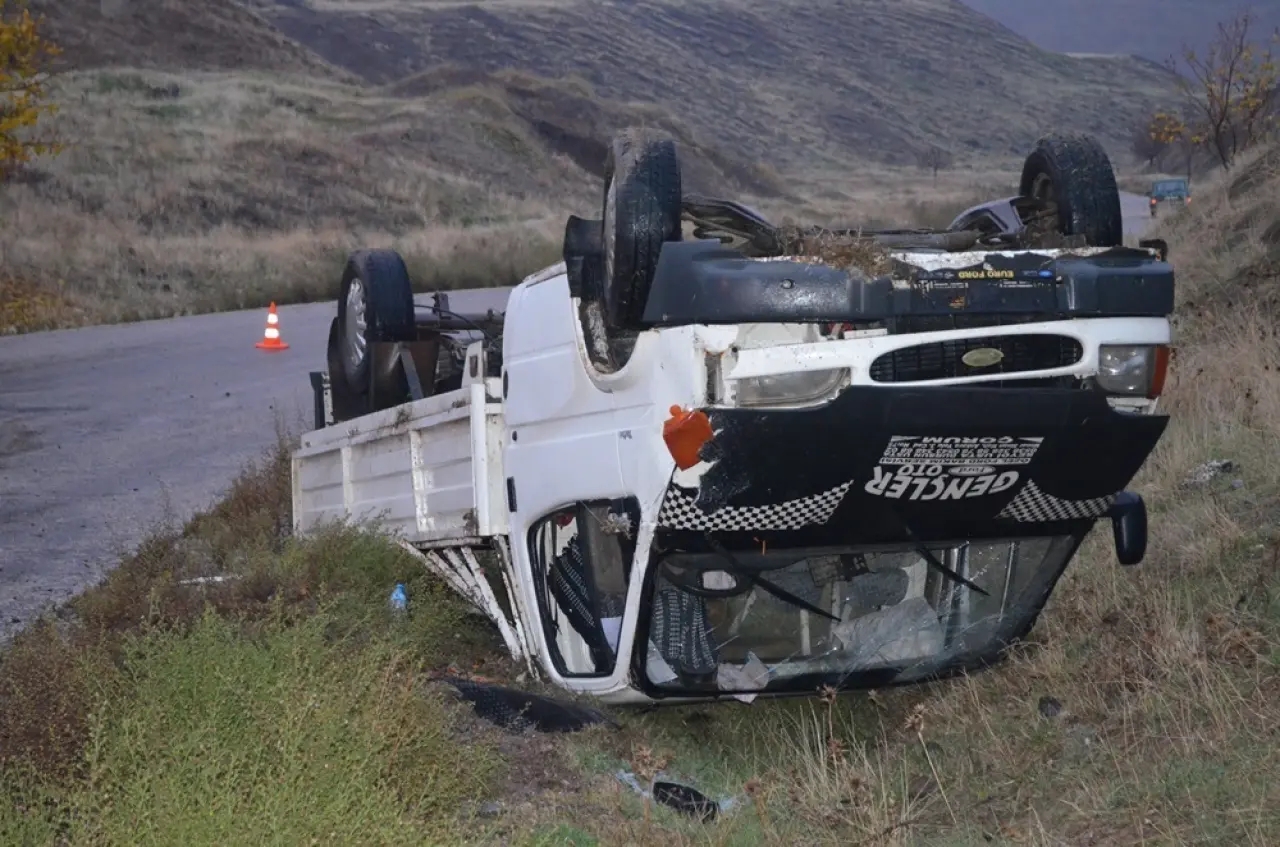 Dodurga’da Minibüs Devrildi: 1 Yaralı 3