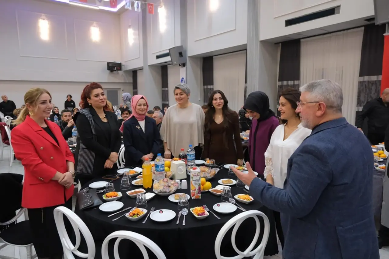 Aşgın: Bu kutsal mesleğin hizmetkarıyız 4