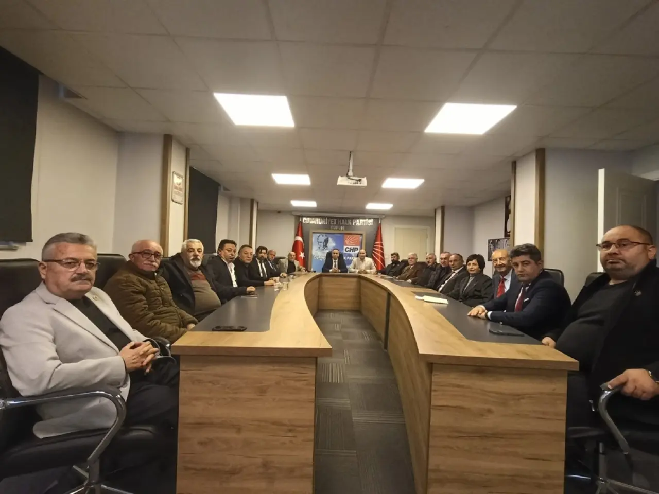 Partinin Yeni Yol Haritasını Belirlediler 2