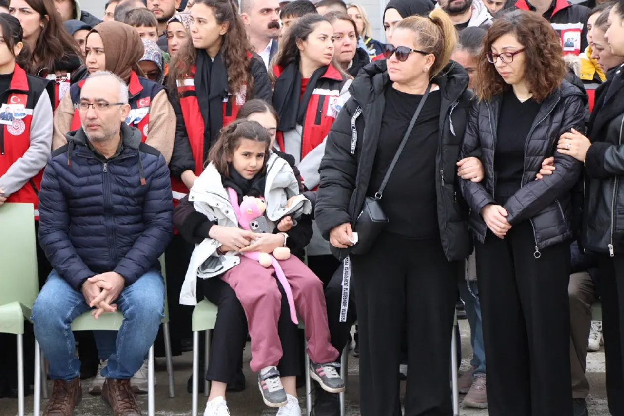 Şehit Babasını Böyle Bekledi 4