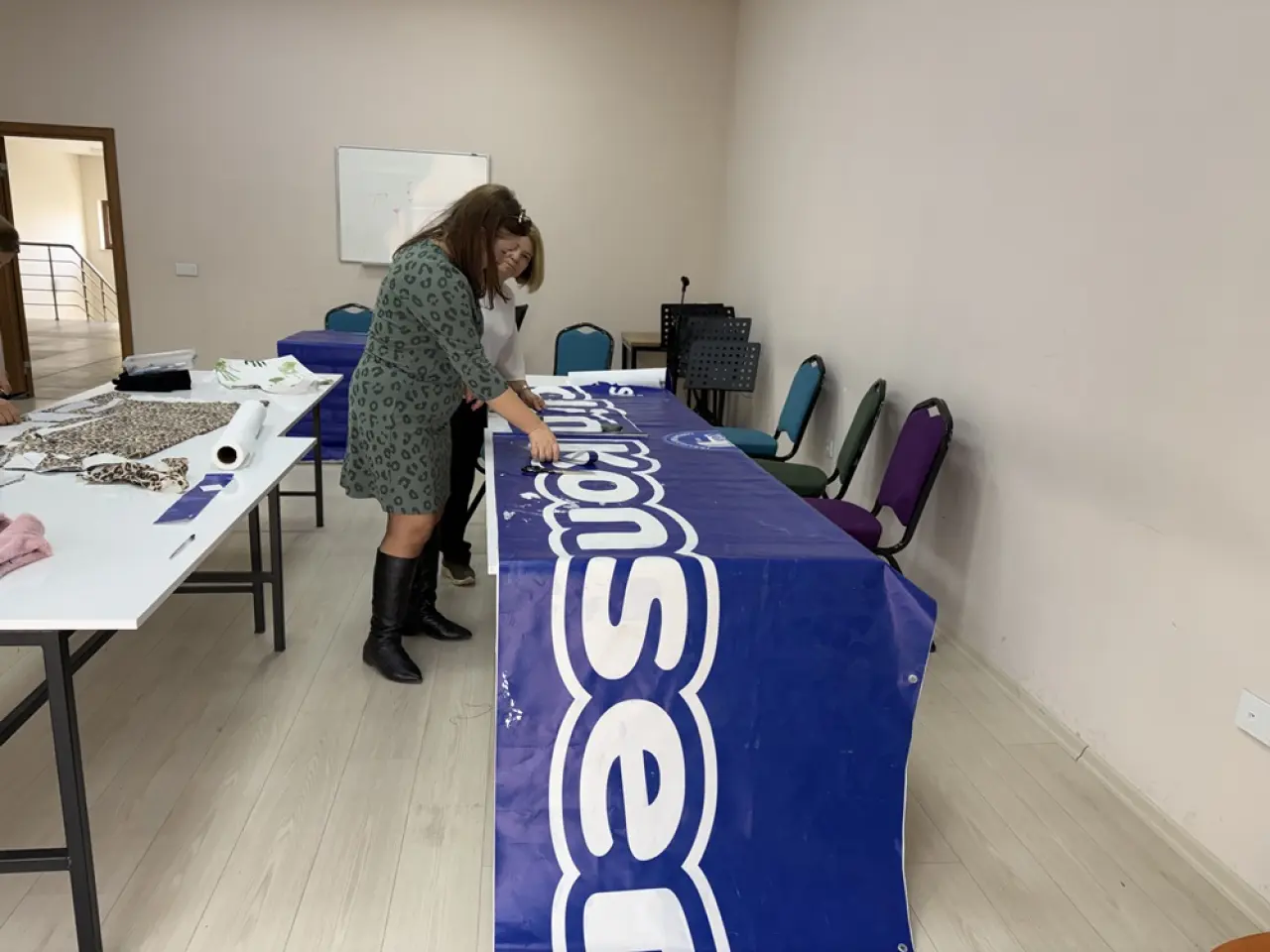 Afişten Çantaya, Emekten Pazara 2