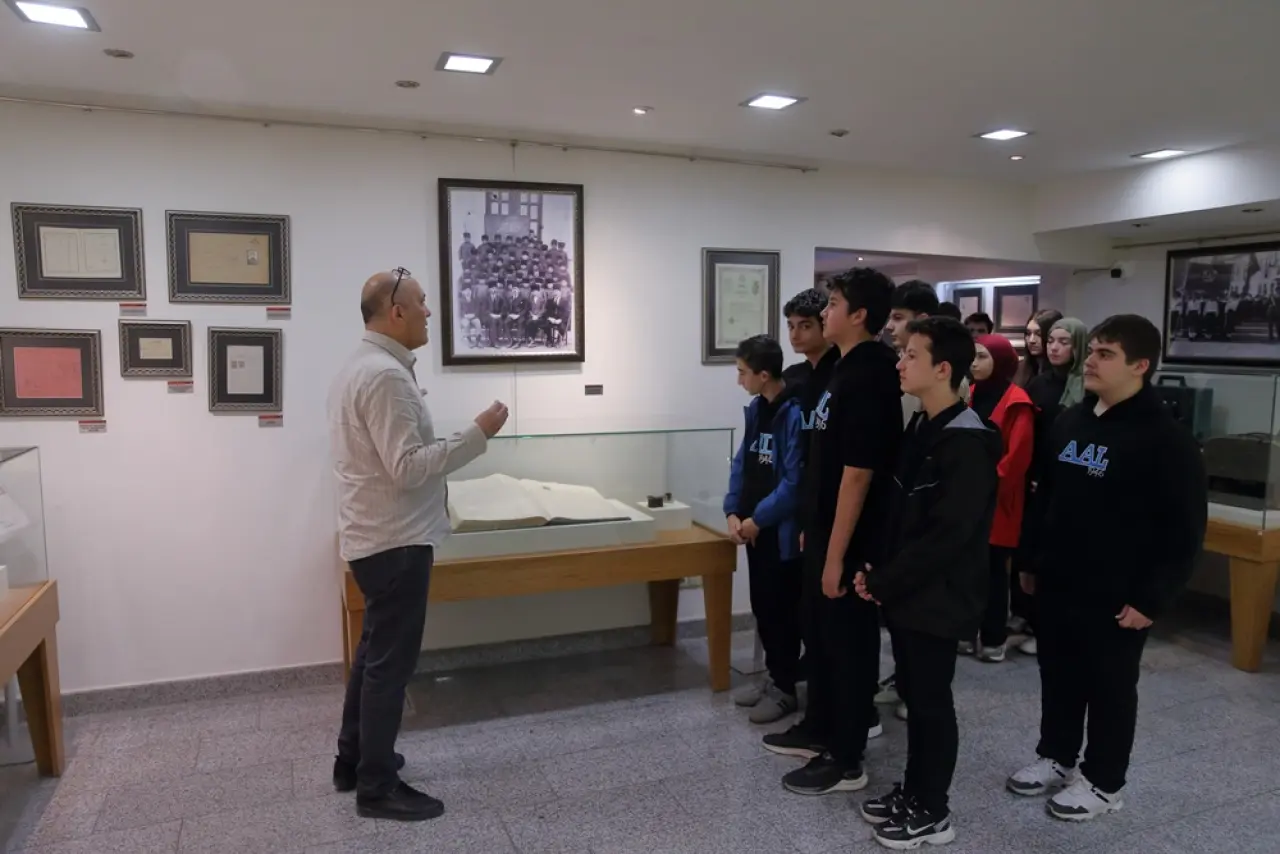 Eğitim Tarihi Müzesi Geçmişe Işık Tutuyor 4