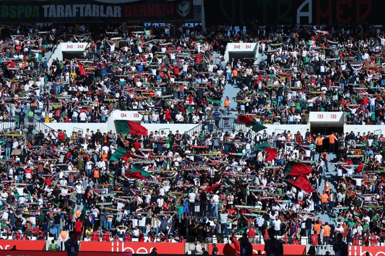 Bodrum FK-Çorum FK Maçını 1297 Kişi İzledi 1