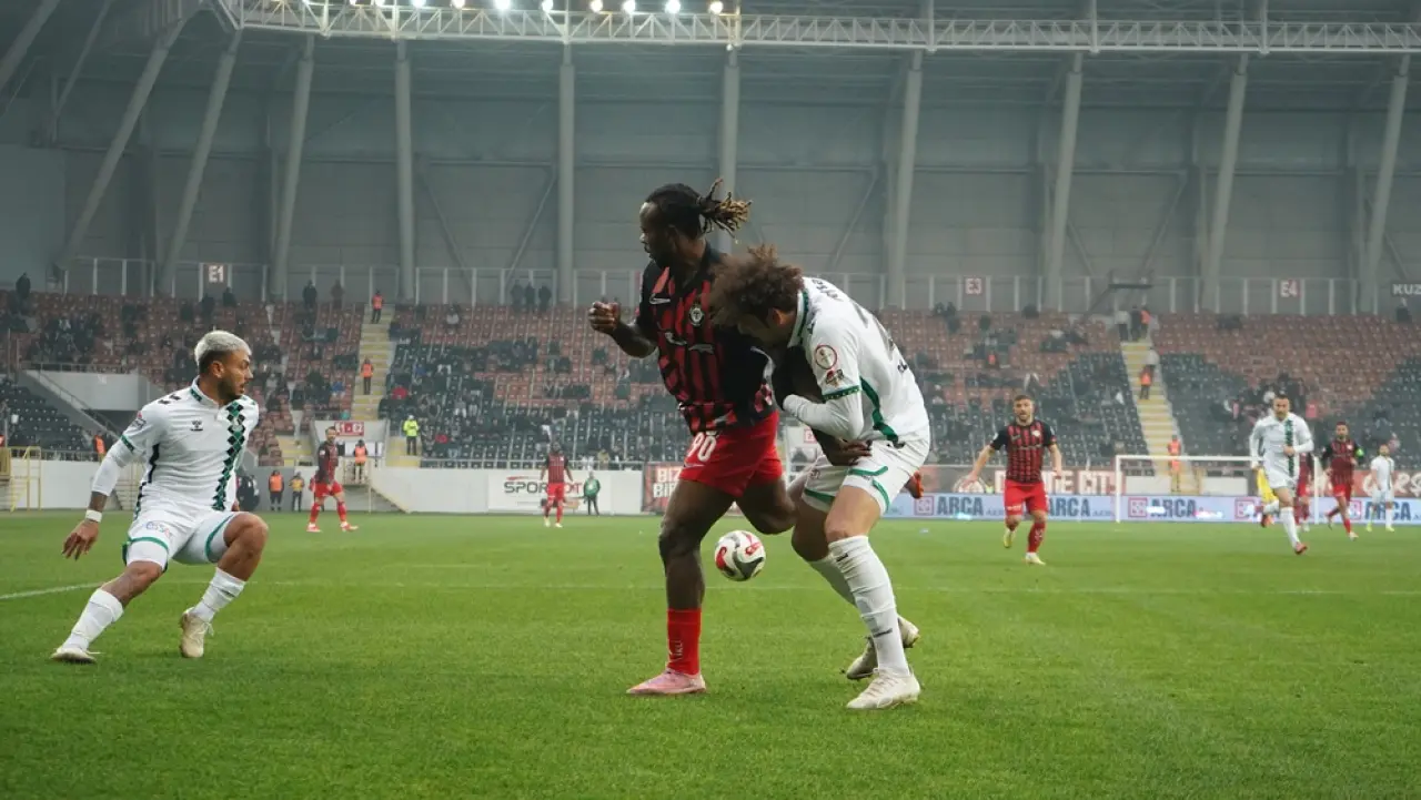 Çorum FK Evinde Hata Yapmadı 4