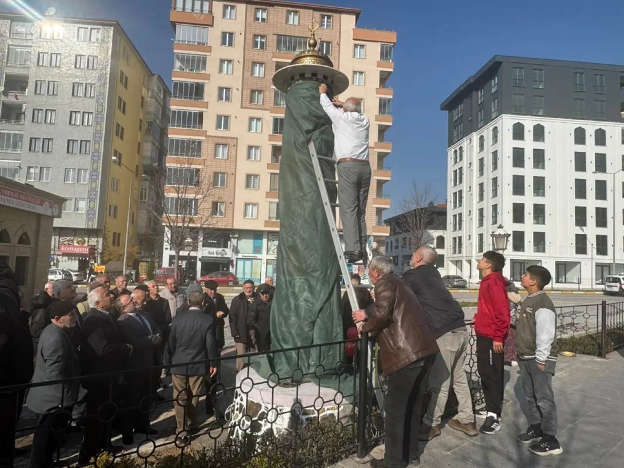 ‘Hayırlı Evlat Böyle Olur’ Dedirten Davranış 6