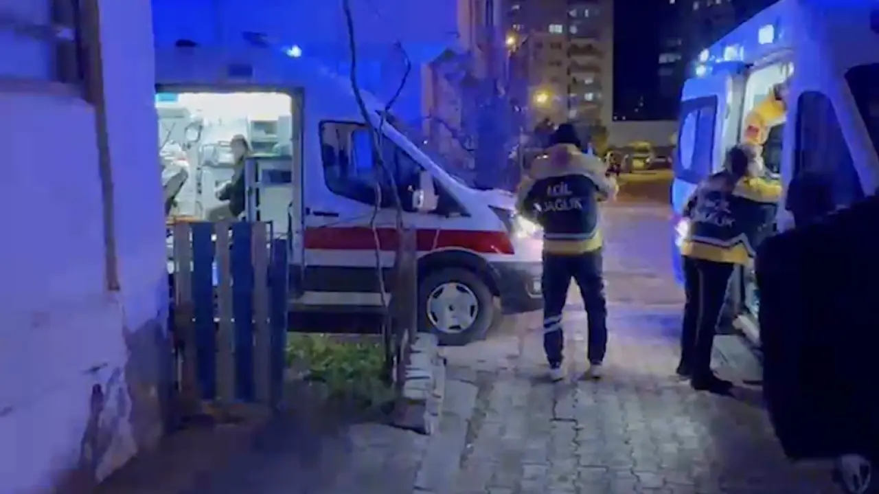 Apartmanda Korkutan Yangın 5