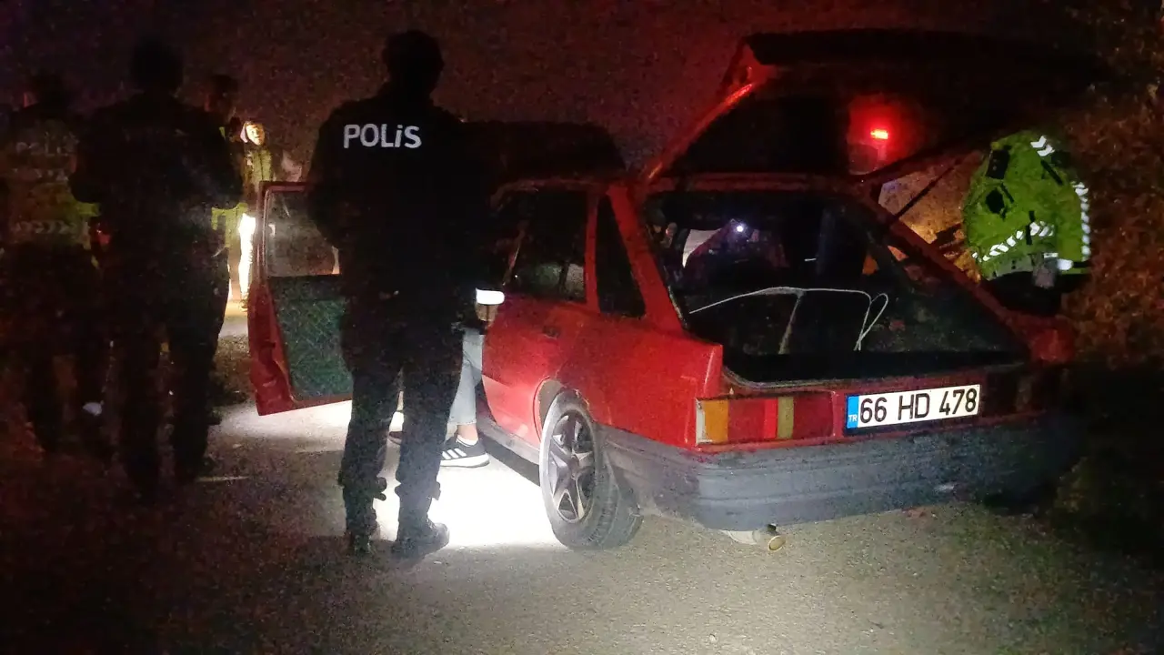 Sahte Plaka ve Uyuşturucuyla Yakalandı 1