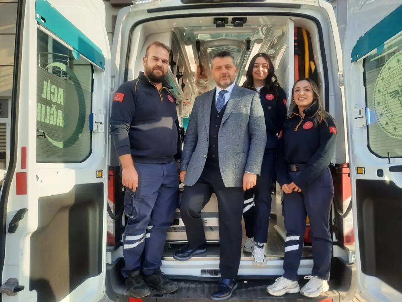 112 Çalışanlarını Yalnız Bırakmadı 4