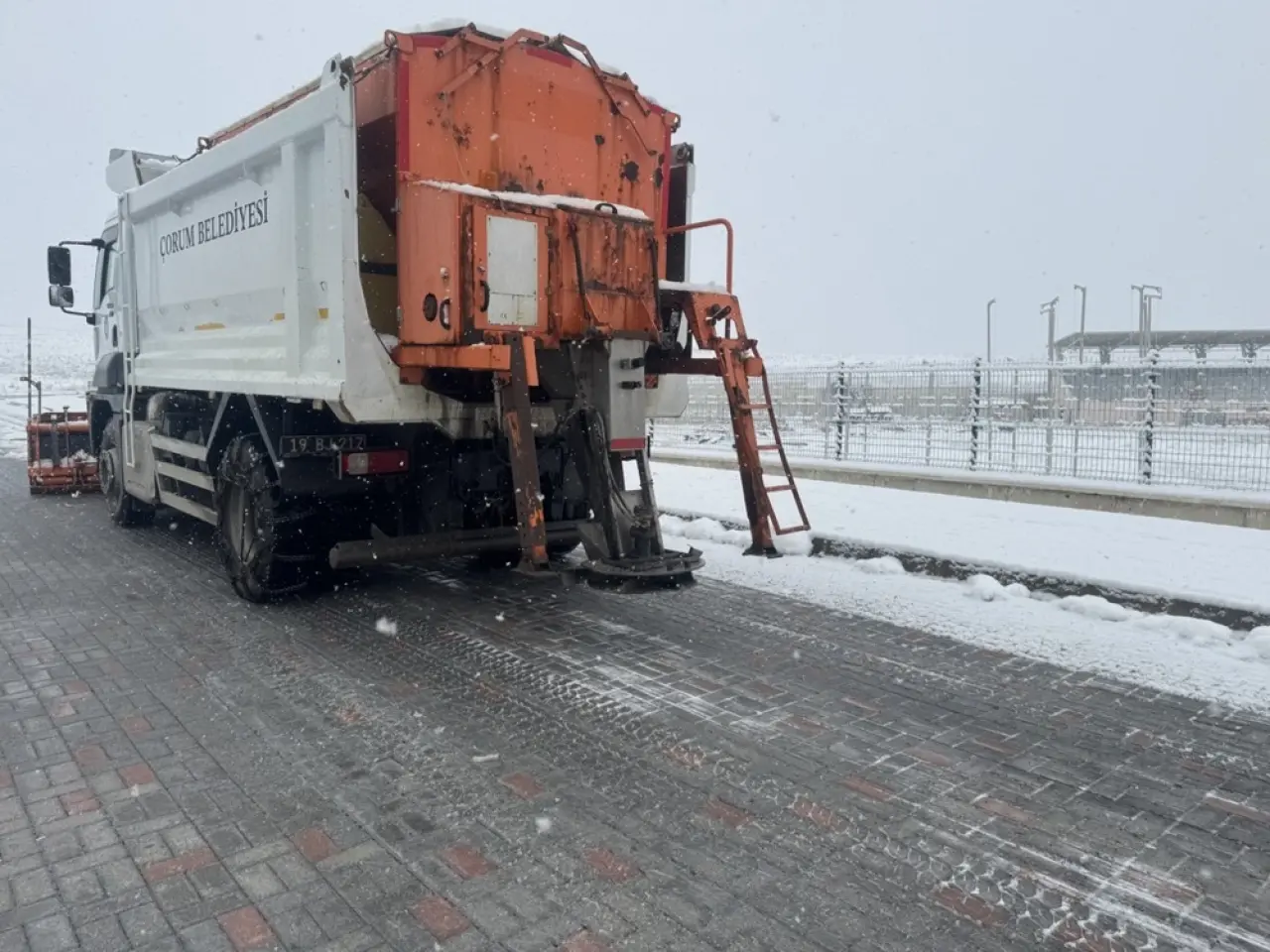 Belediye Karla Mücadeleye Hazır 1