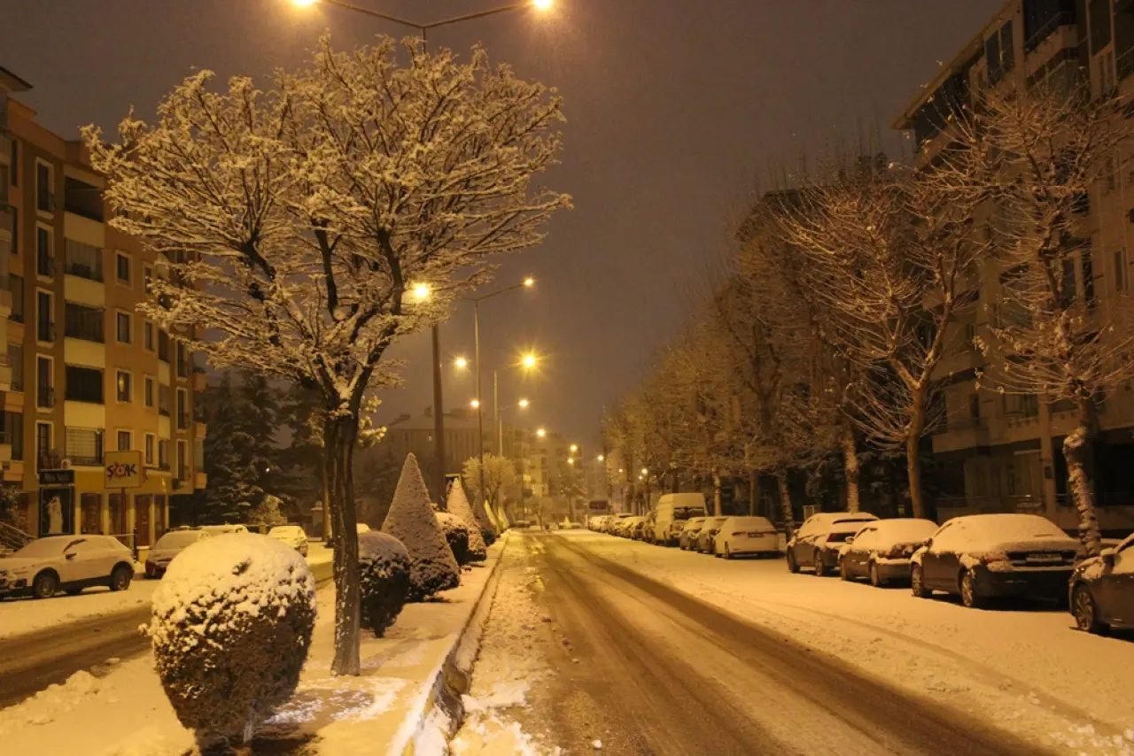 Çorum Beyaza Bürünüyor 10