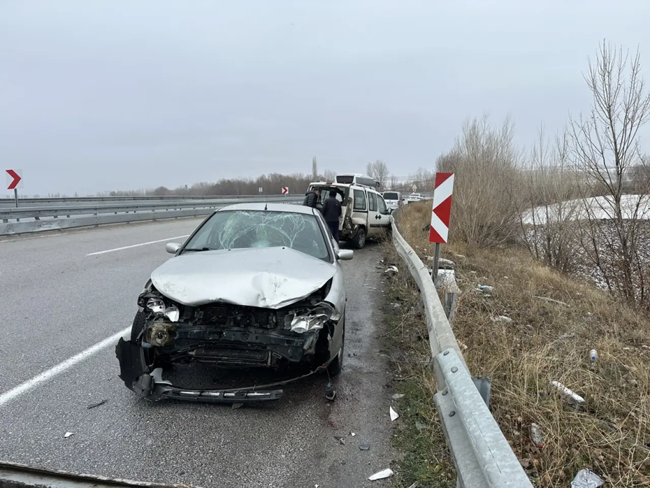 Kaza Alanındaki Vatandaşlara Çarptı 2