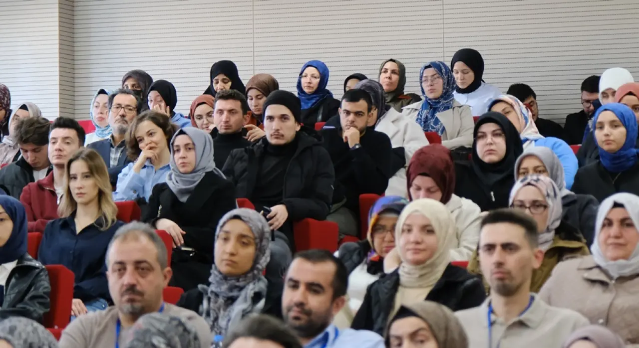 HİTÜ’de Kadın ve Aile Lisansüstü Öğrenci Sempozyumu 3