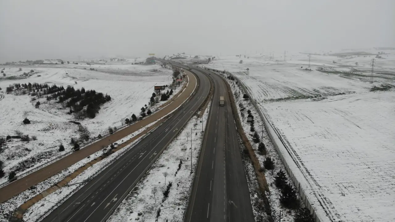 Hafta Sonu Kar Geliyor 4