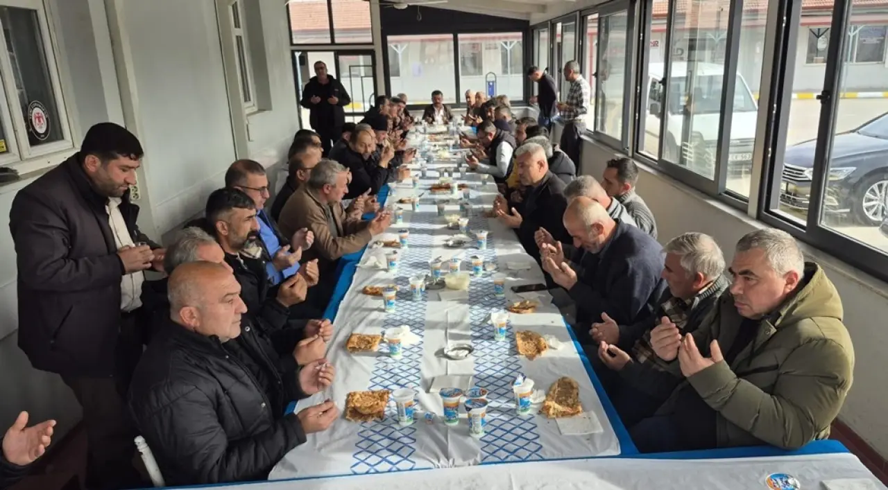 Direksiyon Emekçilerine Kutlama 3