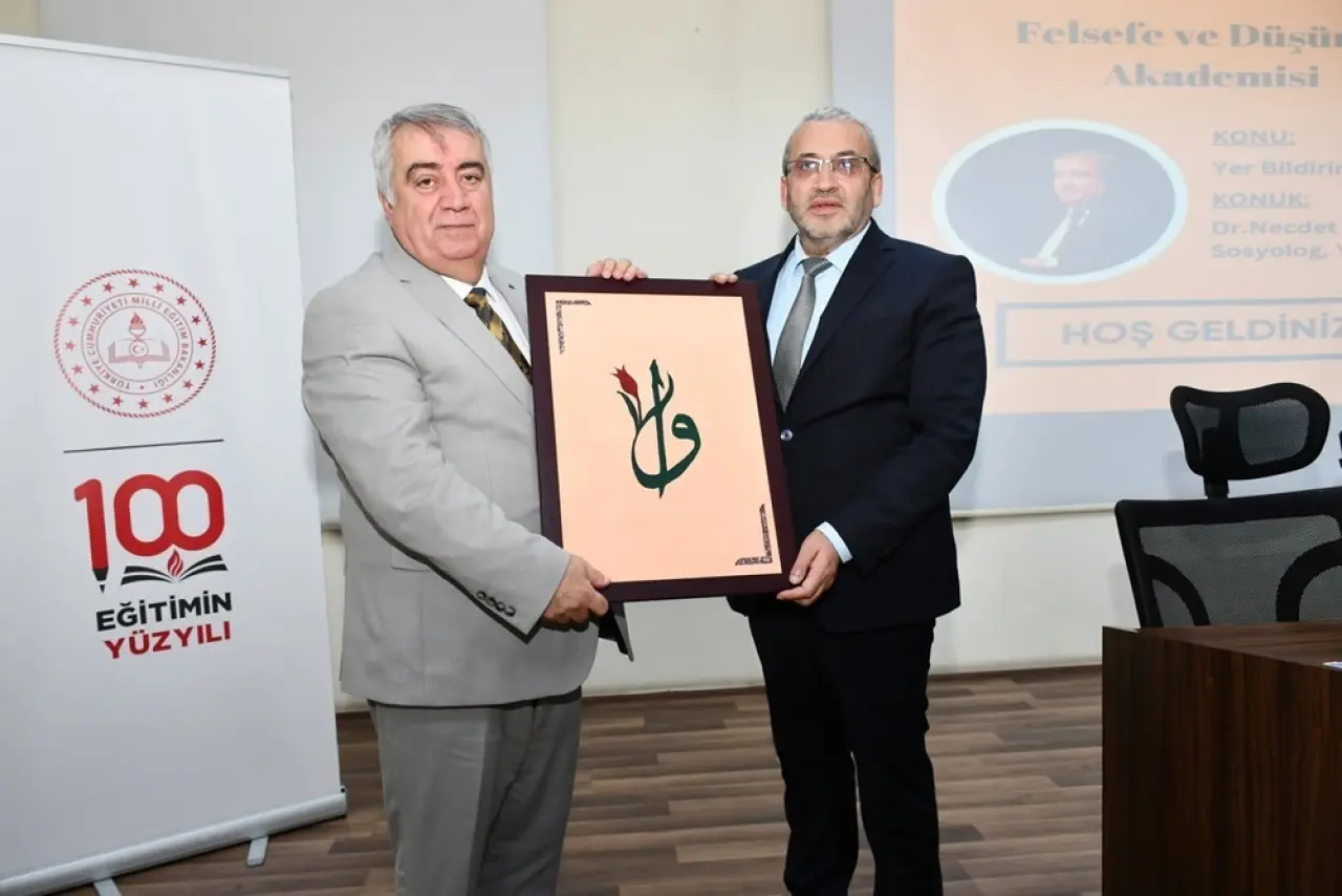 Öğretmenlere ‘Felsefe ve Düşünce’ Eğitimi Verildi 4