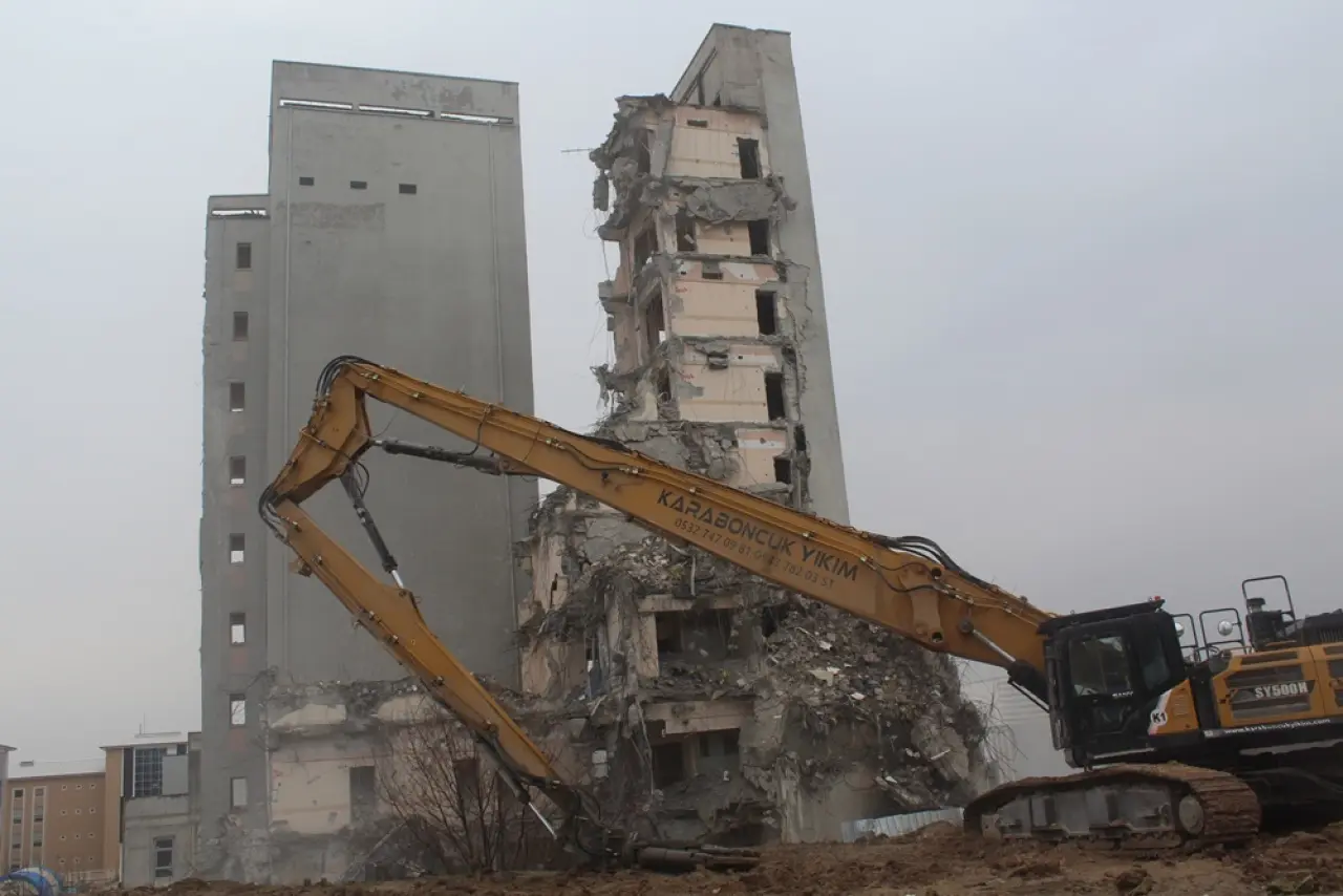 Yıllarca Şifa Dağıtan Hastane Yenileniyor 2