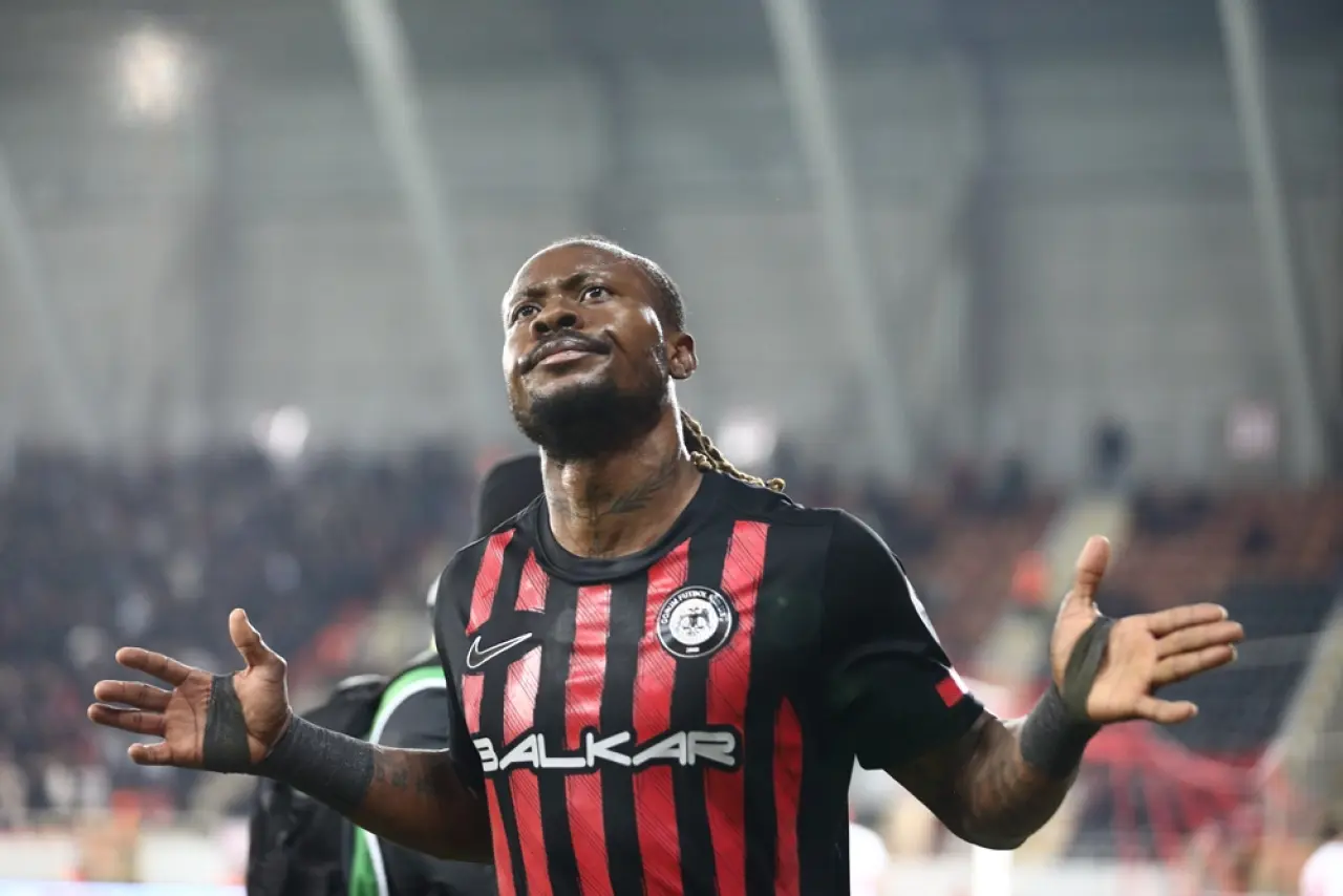 Şehir Bizim, Üç Puan Bizim: 2-0 8