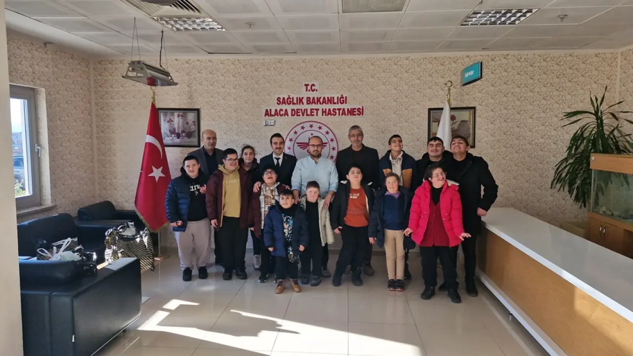 Hastane Korkularını Beyaz Önlükle Yendiler 5