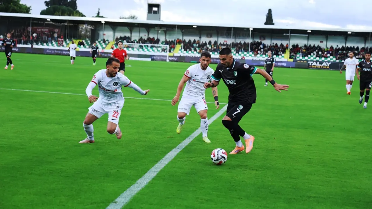 Bodrum FK-Çorum FK Maçını 1297 Kişi İzledi 3