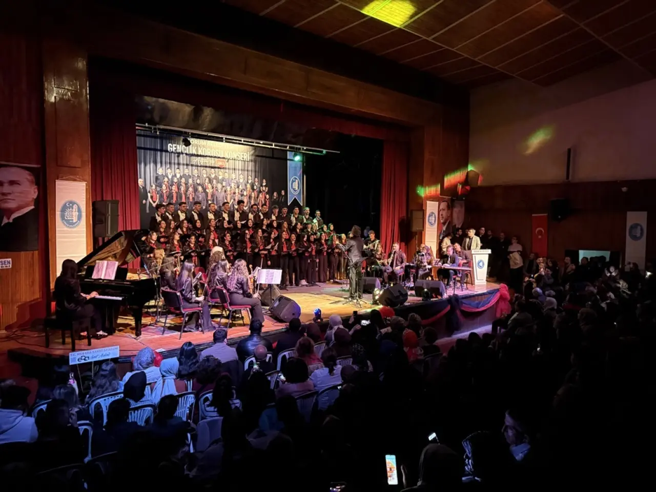 Gençlik Korosu’ndan ‘Engelsiz’ Ezgiler 6