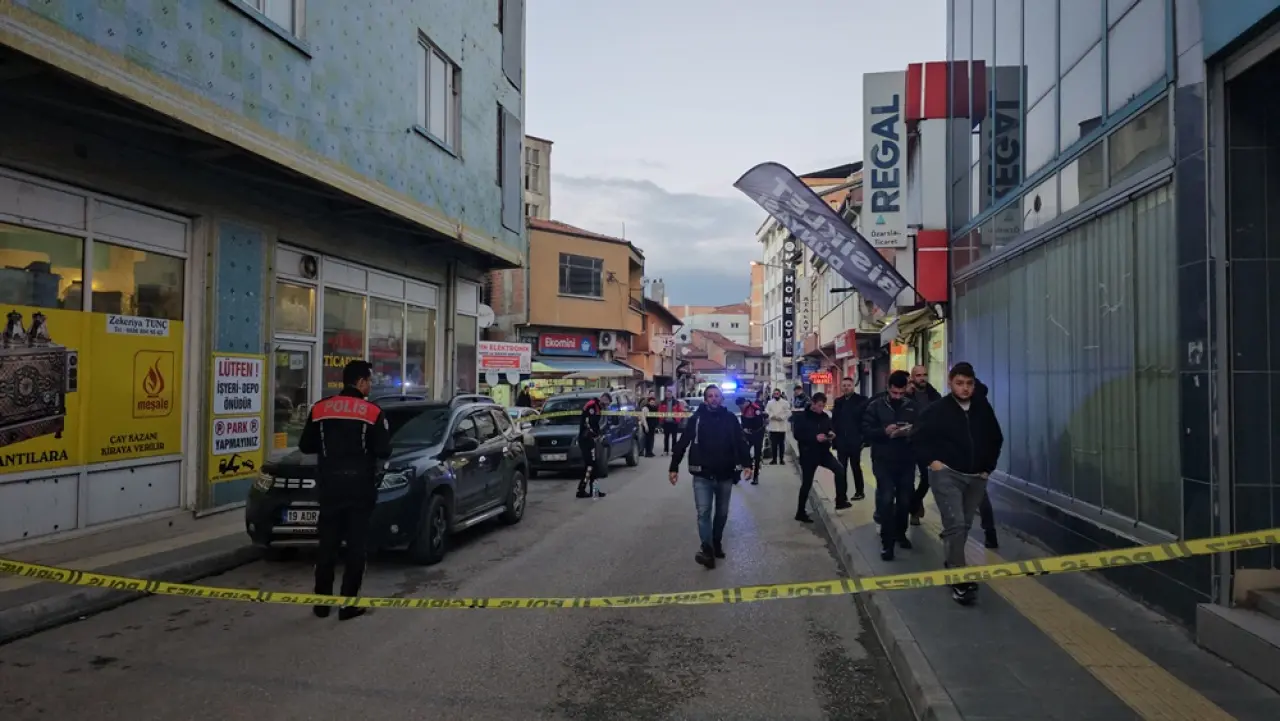 Gülabibey’de Silah Sesleri: 1 Yaralı 1