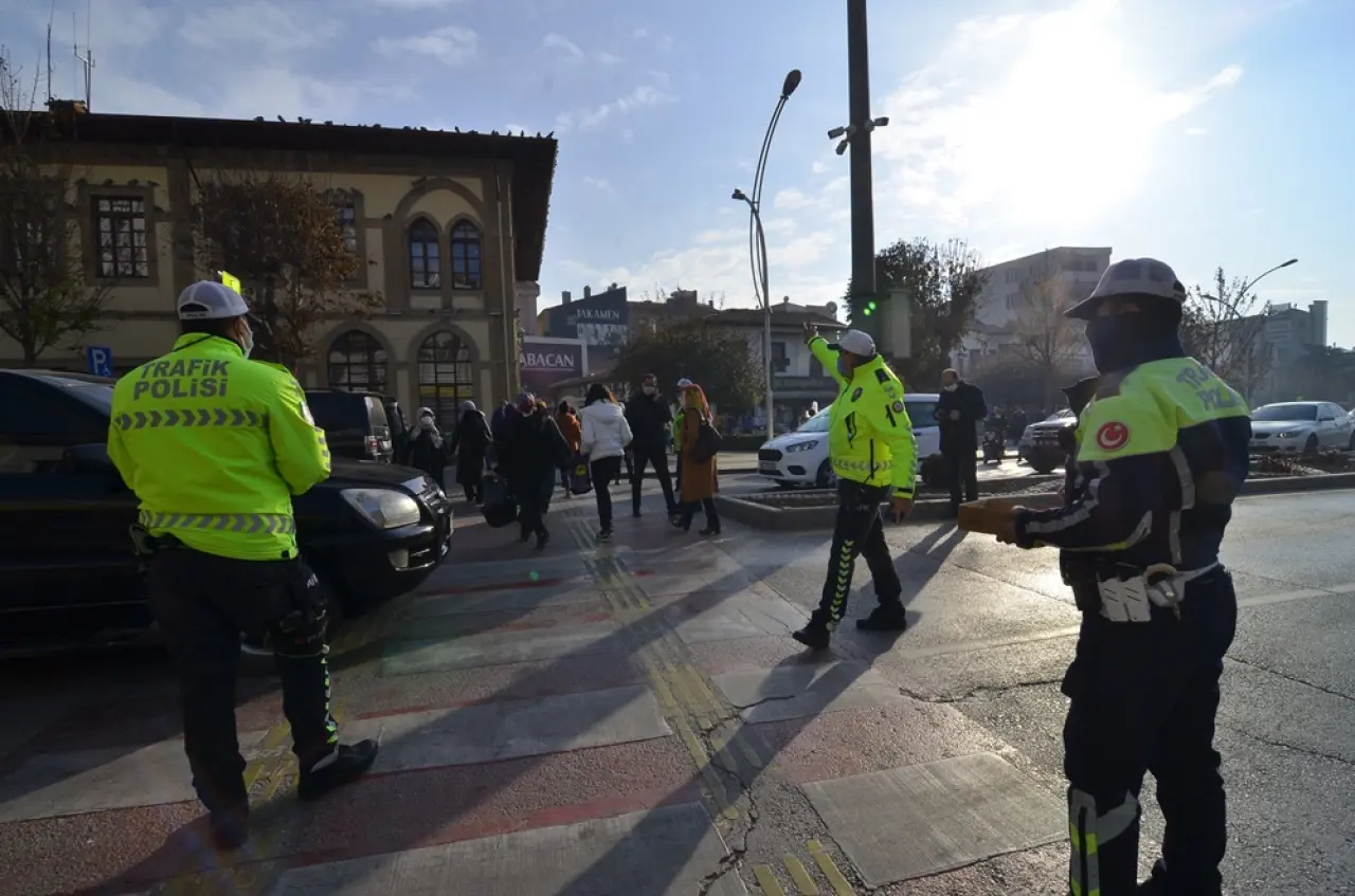 Kabakçı: Yaya Önceliği Görme Engelliler İçin Yaşam Hakkıdır 1