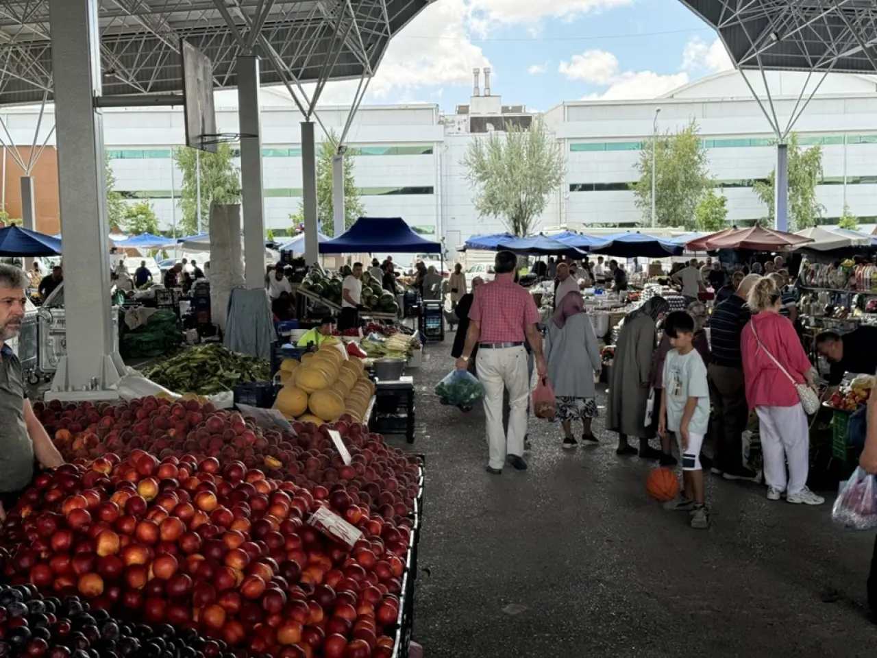 Pazarlarda ‘Seç-Al’ Dönemi Başlıyor 5