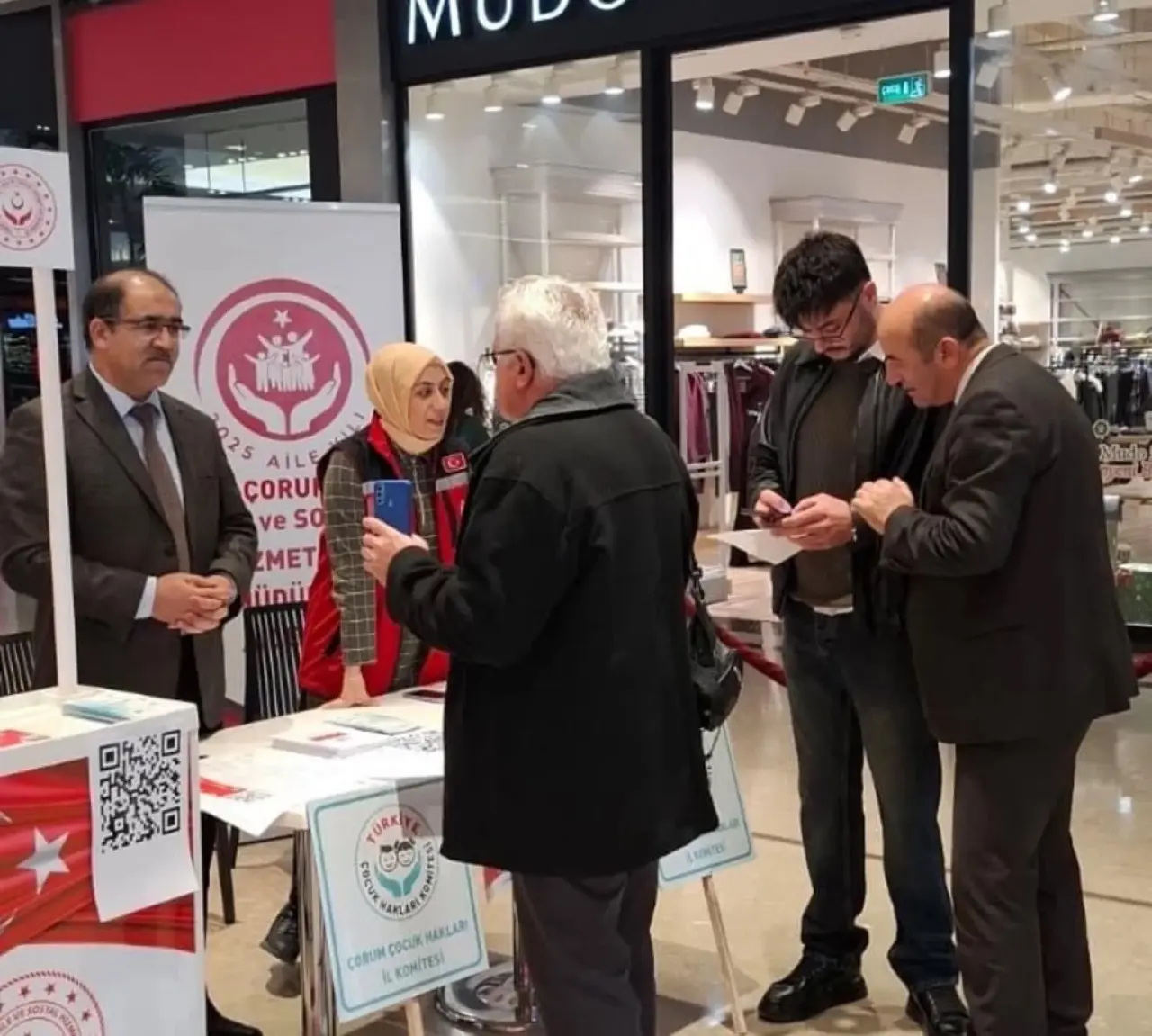 Sanal Dünyada Çocuk Hakları İçin Farkındalık Standı Açıldı 3