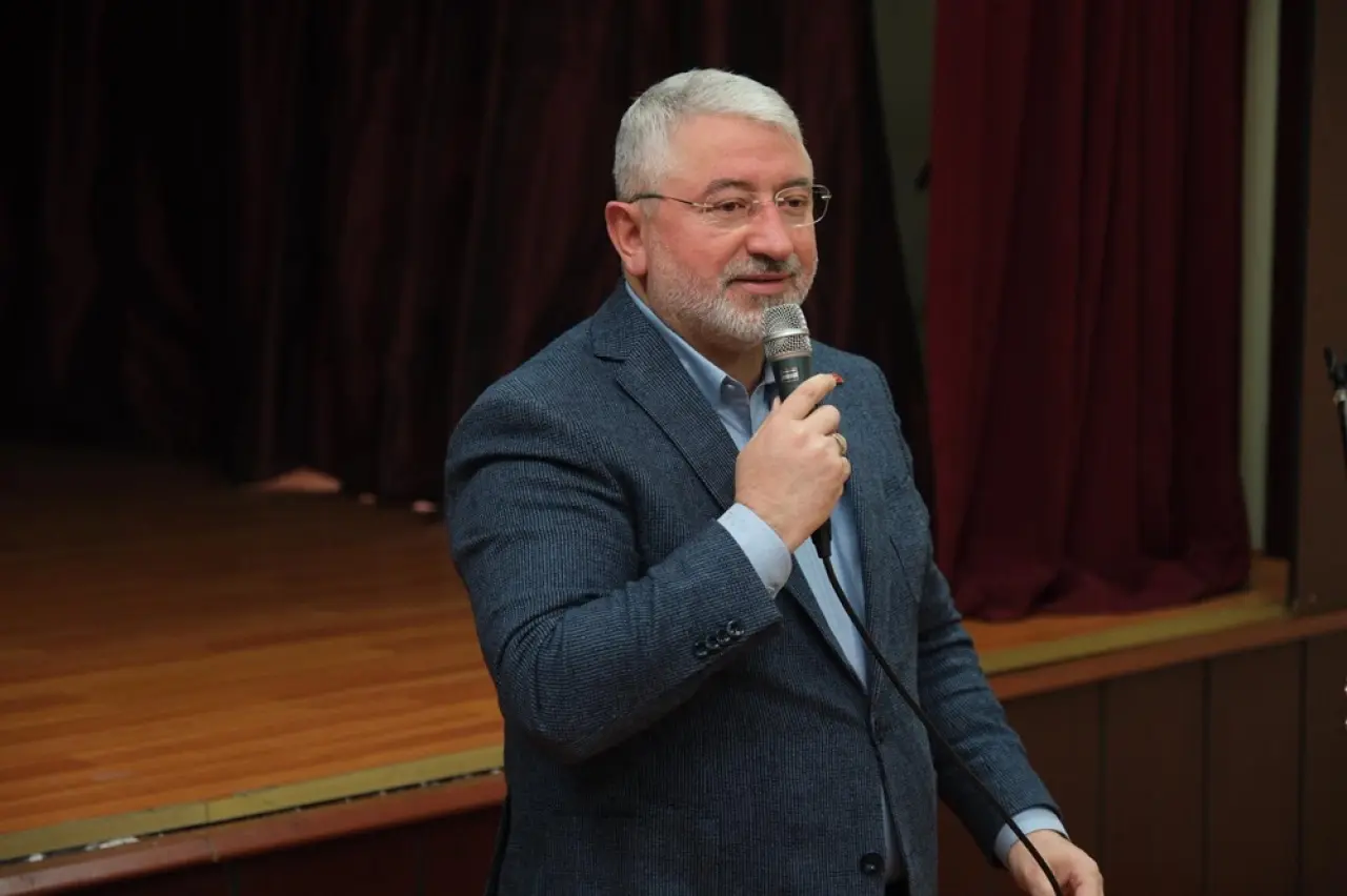 Başkan Aşgın Gençlerin Konuğu 3