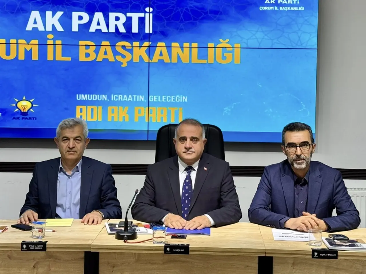 AK Partililer Saha Çalışmalarını Konuştu 2