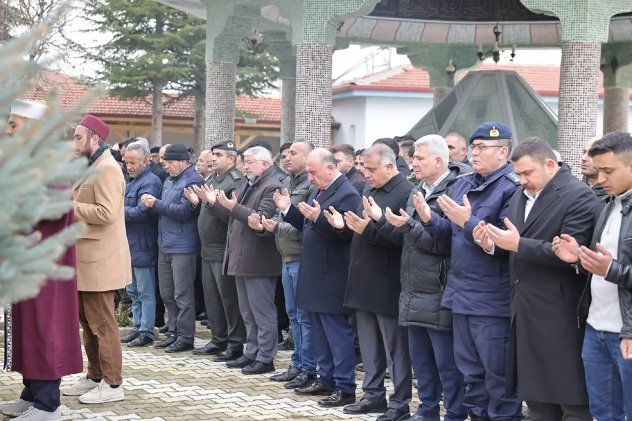 Şehit Babası Son Yolculuğuna Uğurlandı 3