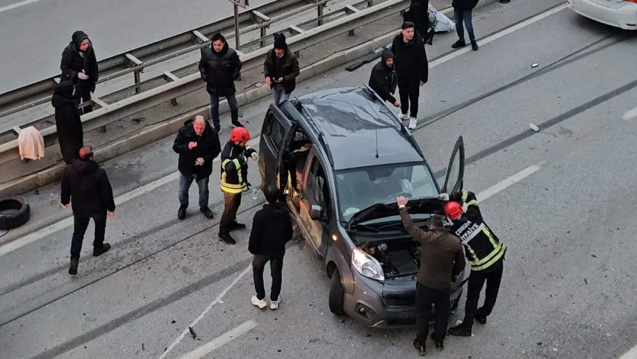 Zincirleme Trafik Kazası: 7 Yaralı 3