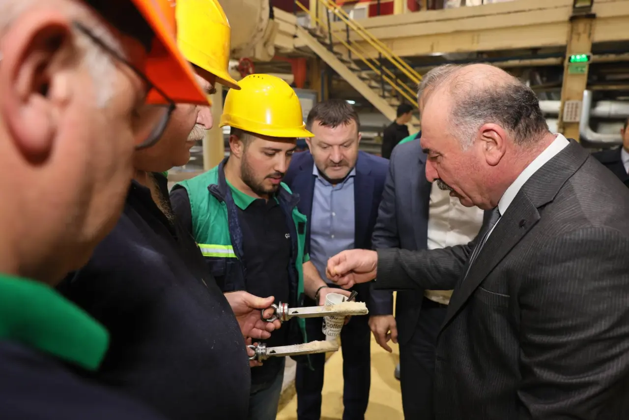 Vali Çalgan, Üretim Hattını İnceledi 3