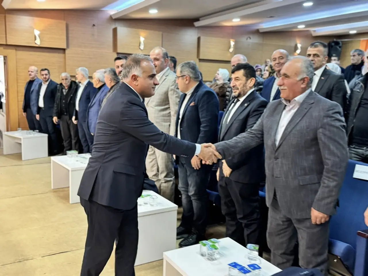 AK Partililer Yerel Yönetimleri Konuştu 1