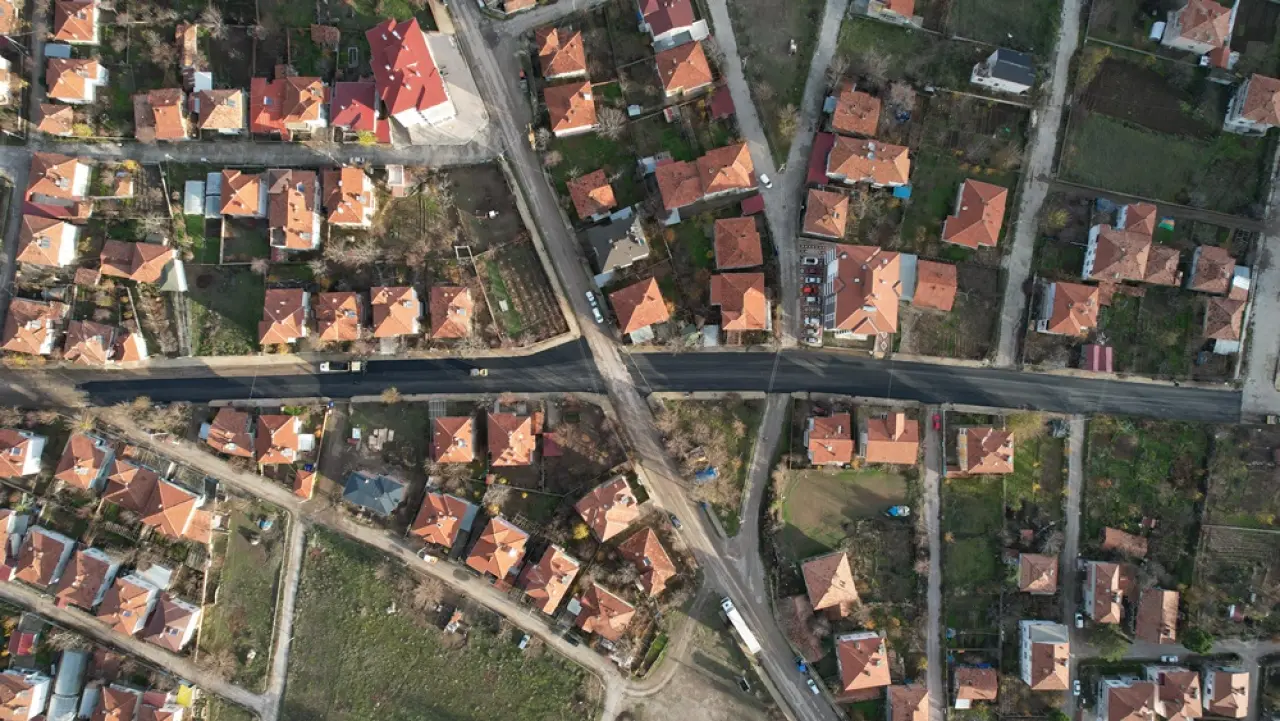 Osmancık'ta 2 Haftada 14 Bin Ton Asfalt Serildi 2