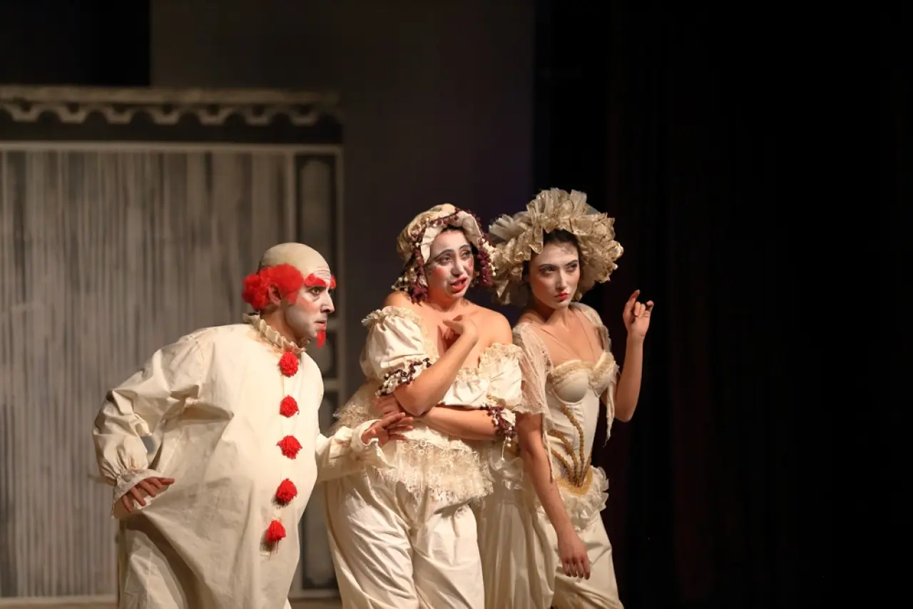 ‘Doktor Mucize’ Mest Etti 3