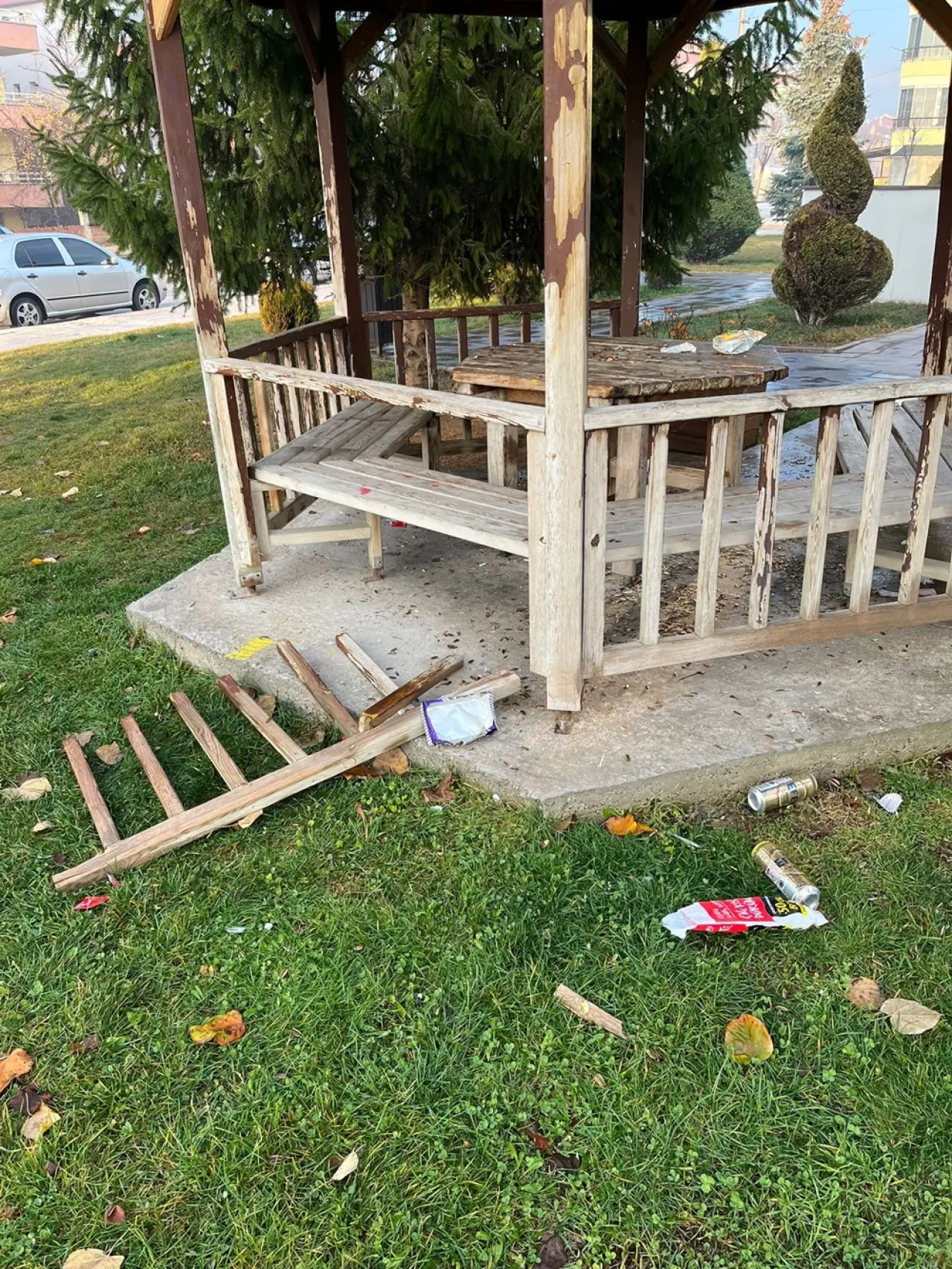 Park Magandalarına Sert Tepki 2