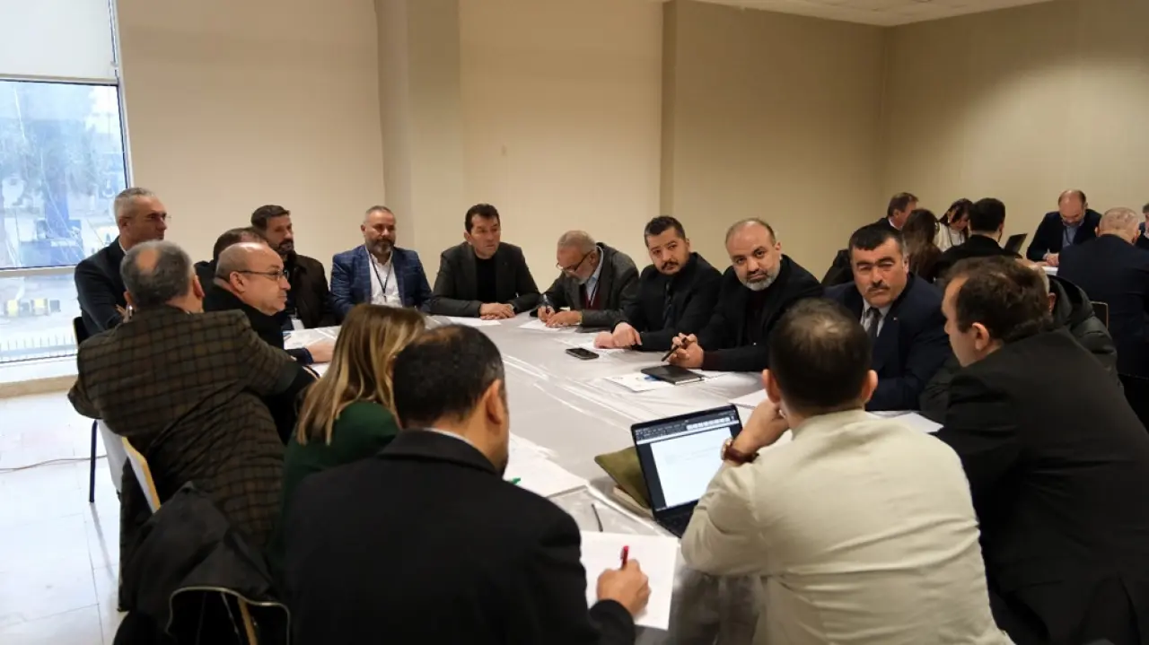 Küresel İstihdama ‘3 Fazlı’ Çözüm 5