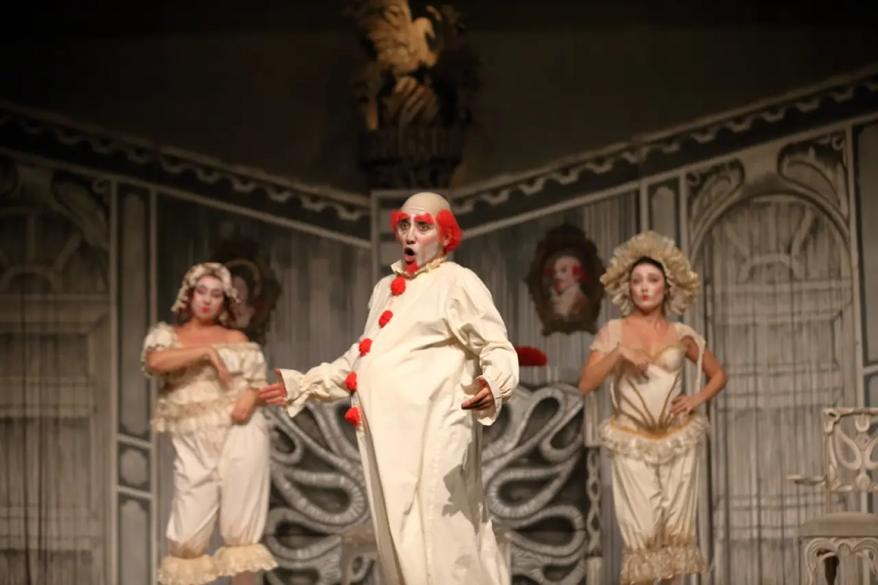 ‘Doktor Mucize’ Mest Etti 1