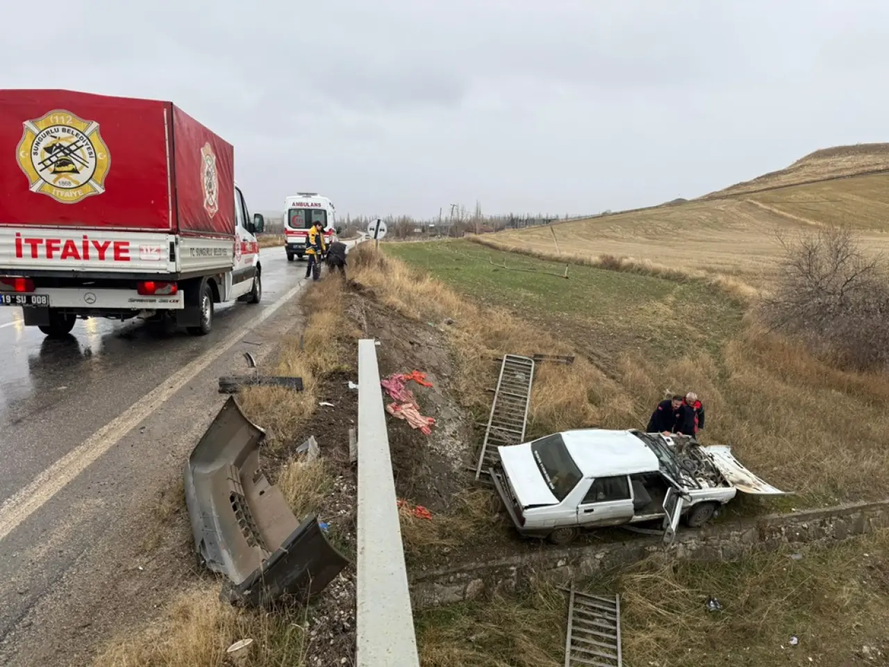 Otomobil Köprüden Düştü, Sürücü Yaralandı 3