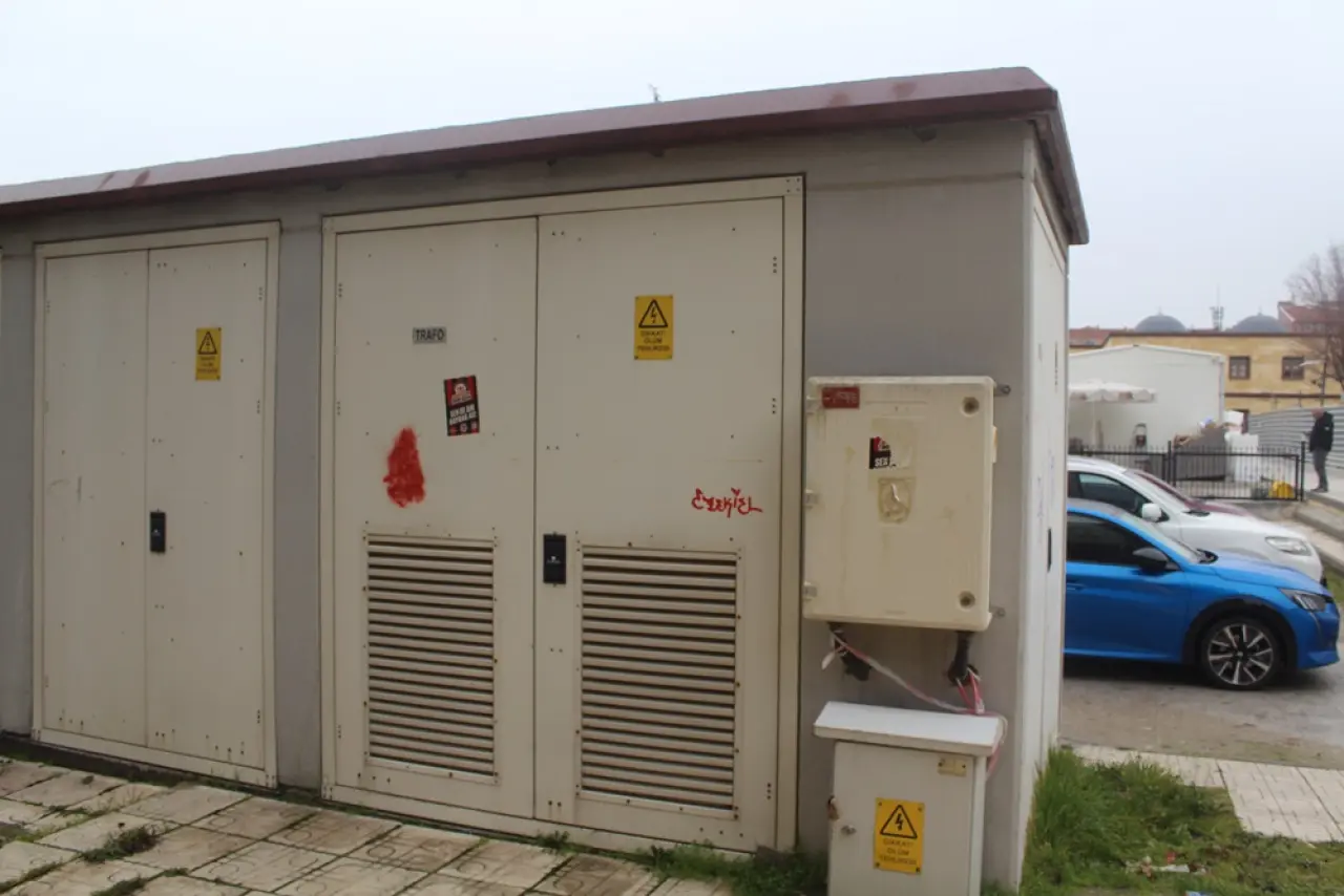 Çevreye Yapılan Grafitiler Kamu Malına Zarar Veriyor 6