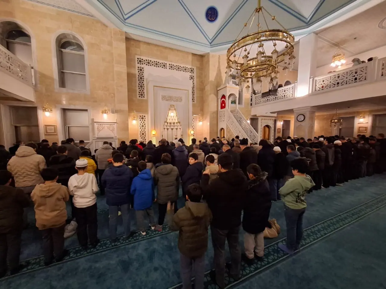 Sabah Namazında Buluştular 1