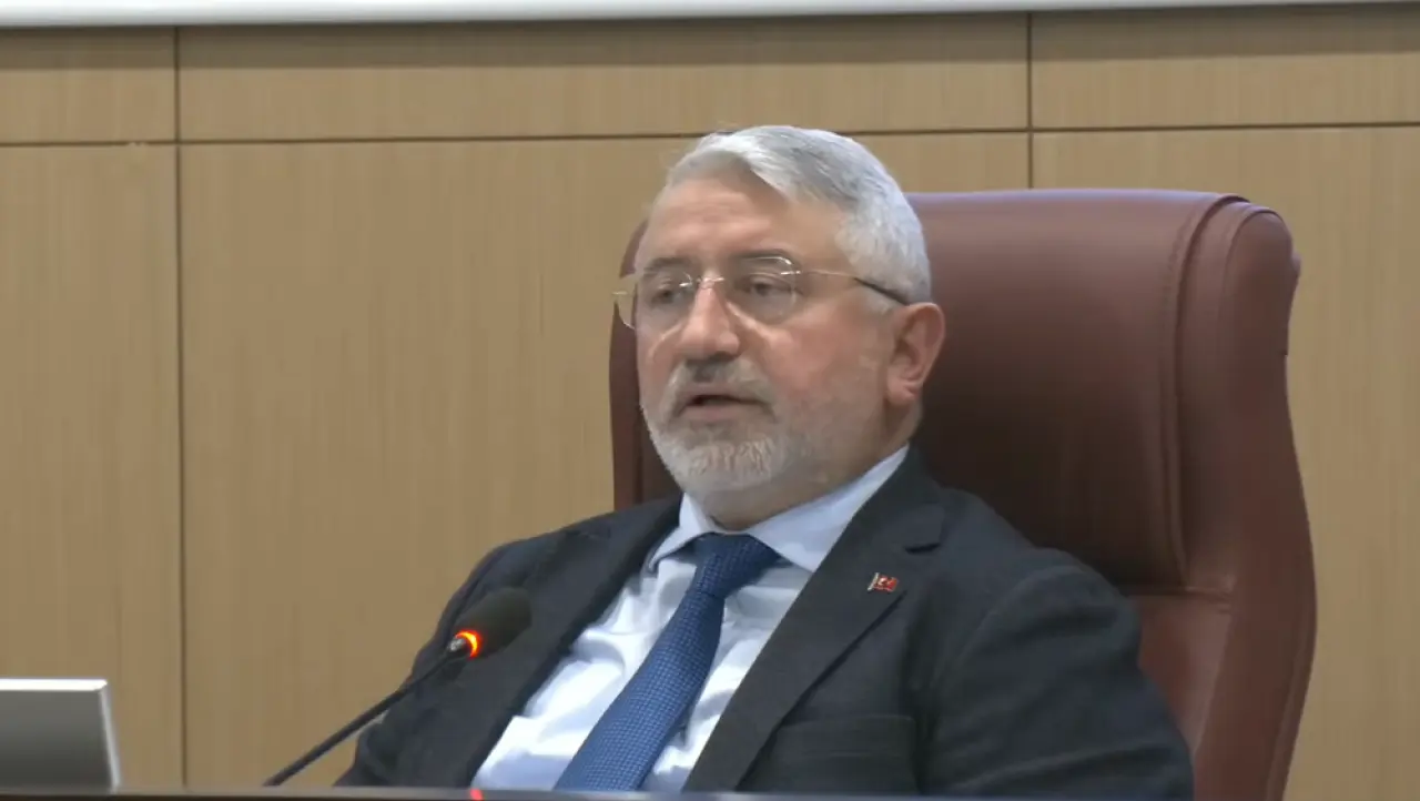 Mevlana Otoparkı’nda ‘Kaçak Elektrik’ Tartışması 3