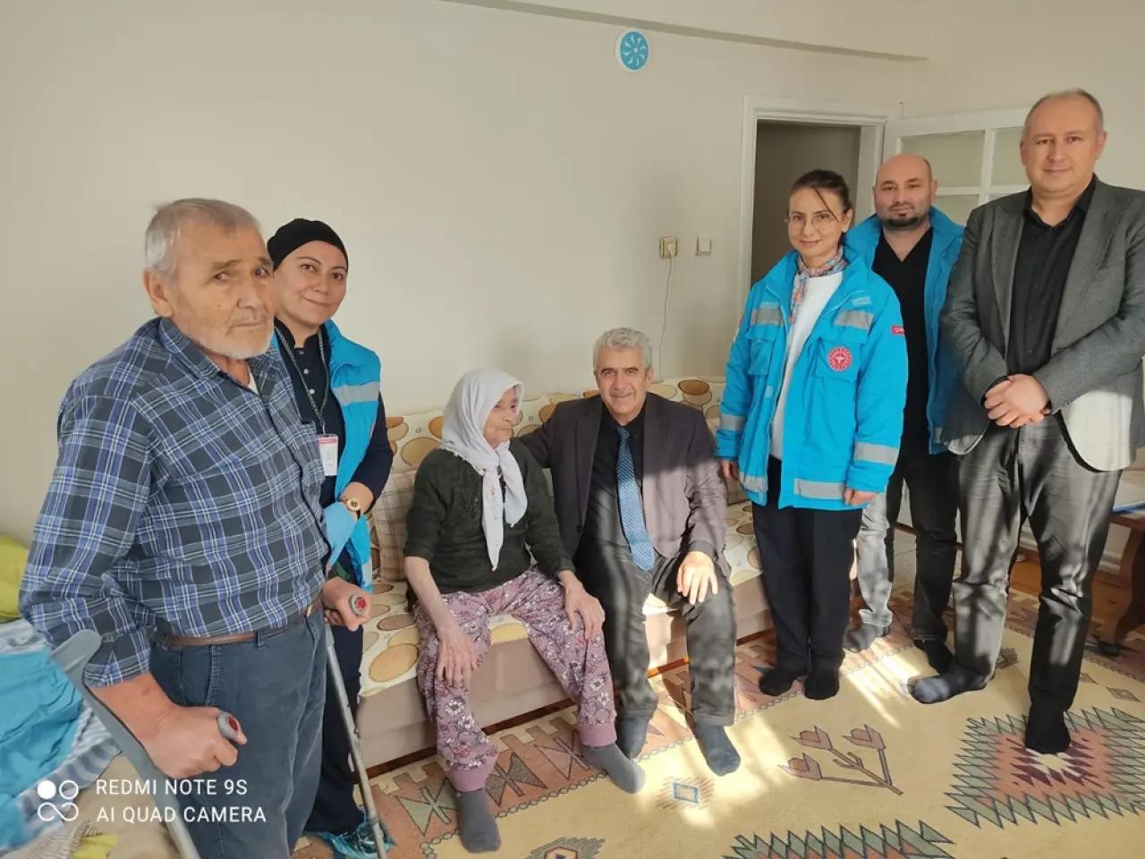 Evde Sağlık Hastalarına ‘Yalnız Değilsiniz’ Mesajı 2