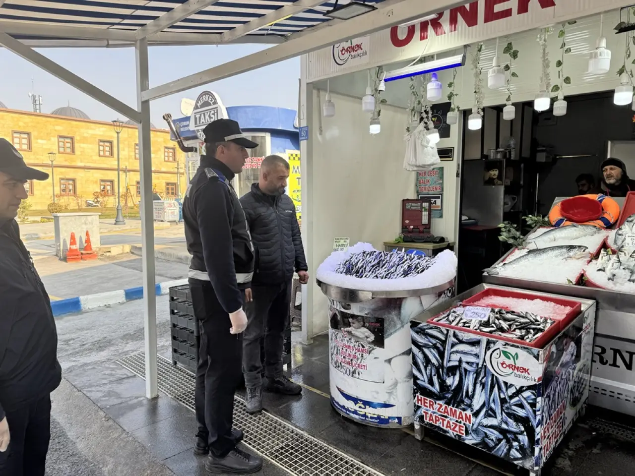 Balık Tezgahlarına Zabıta Merceği 3