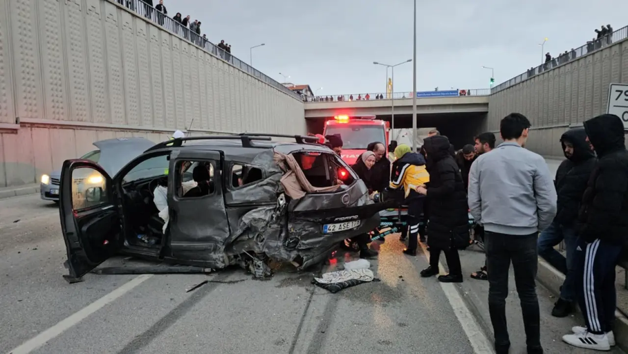 Zincirleme Trafik Kazası: 7 Yaralı 7