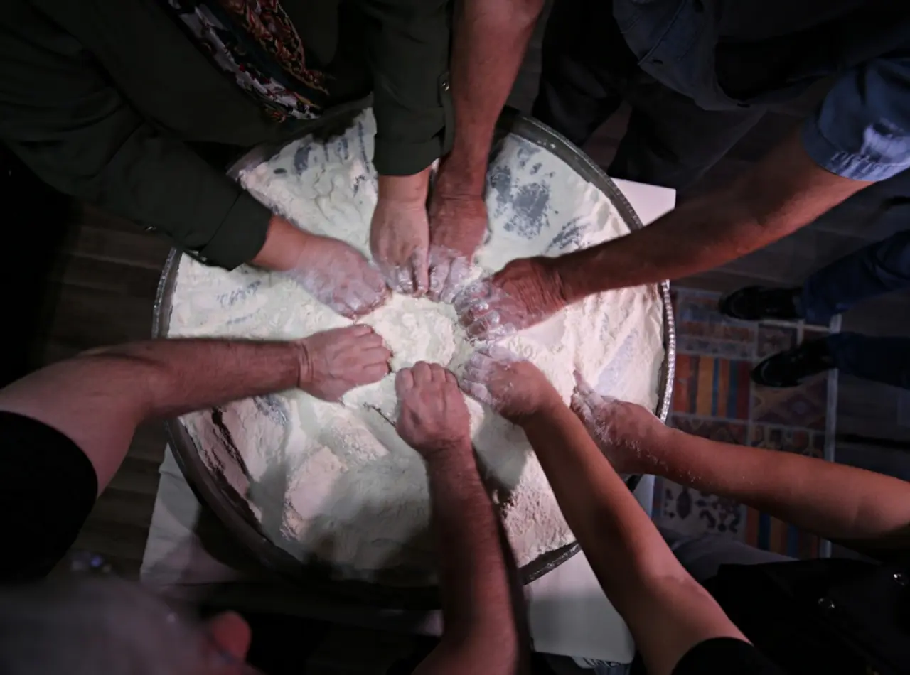 Yemesi Kadar Yapması da Zevkli 8