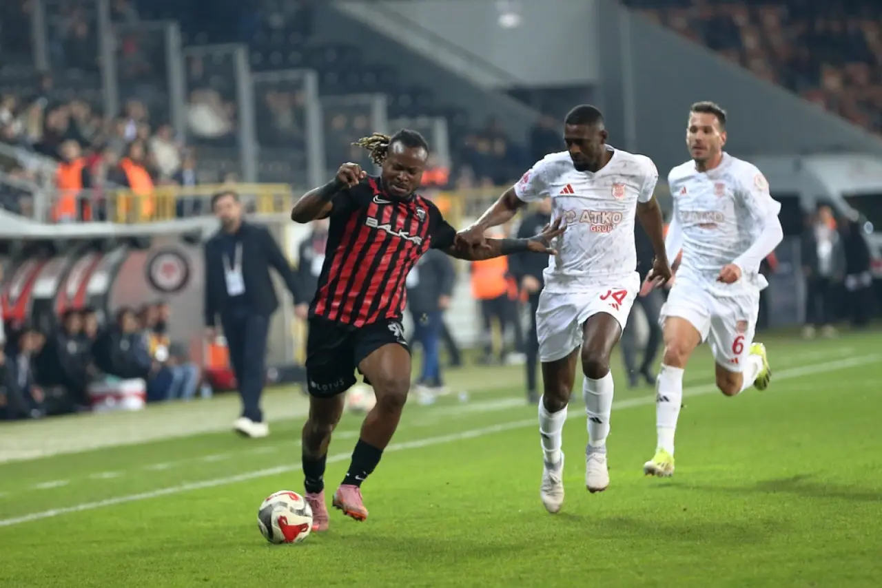 Şehir Bizim, Üç Puan Bizim: 2-0 4