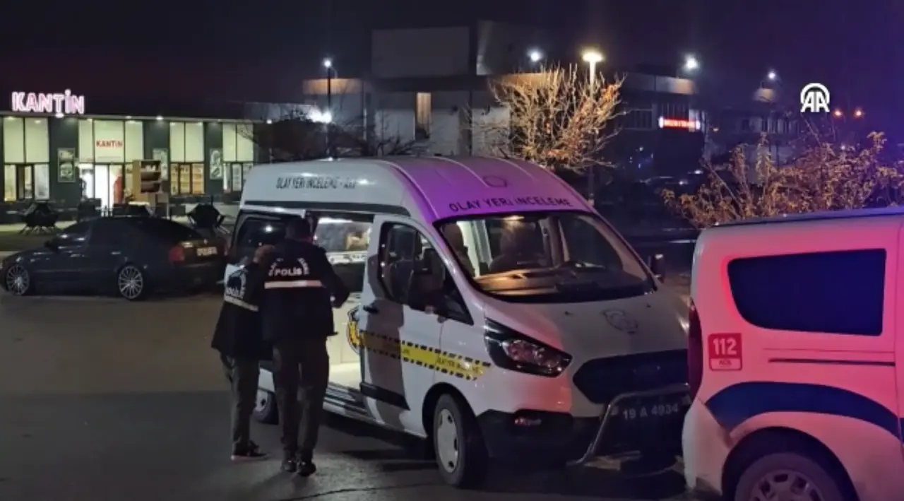 Silahlı Kavgayı Polis Havaya Ateş Ederek Ayırdı 3