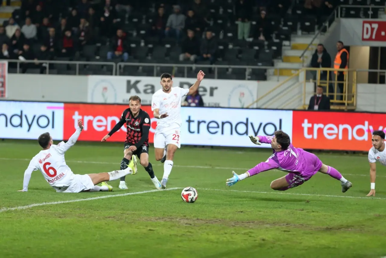 Şehir Bizim, Üç Puan Bizim: 2-0 5